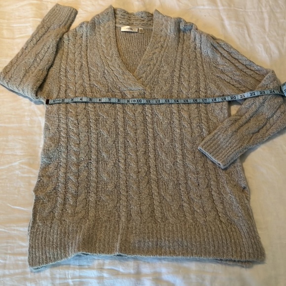 Cloth by RD Sweater - Picture 7 of 8